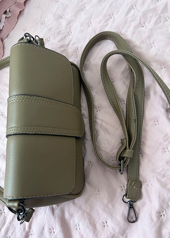 Haki Deri Kemer Detaylı Kadın Çanta - Görsel 3