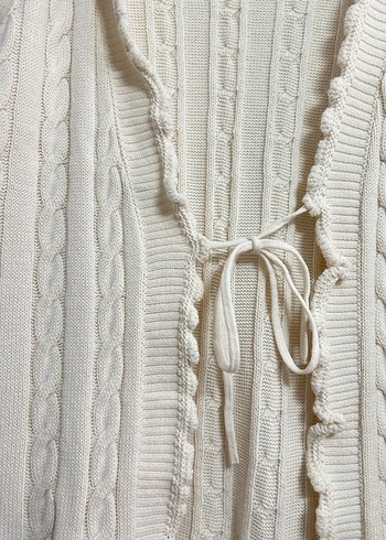 Beyaz Örgü Kadın Hırka - Görsel 3