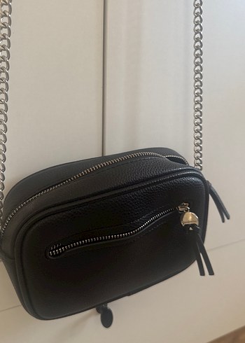 Stradivarius Stradivarius Zincir Detaylı Siyah Yılan Desenli Deri Çanta