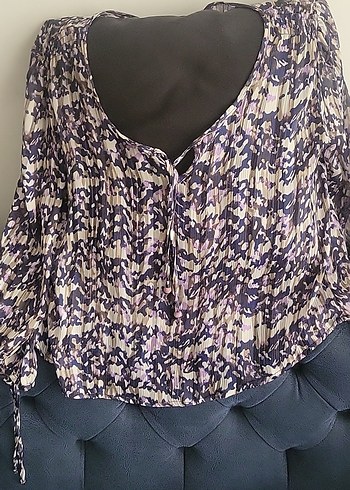 ipekli Pliseli V Yaka Uzun Kollu Bluz - Görsel 4