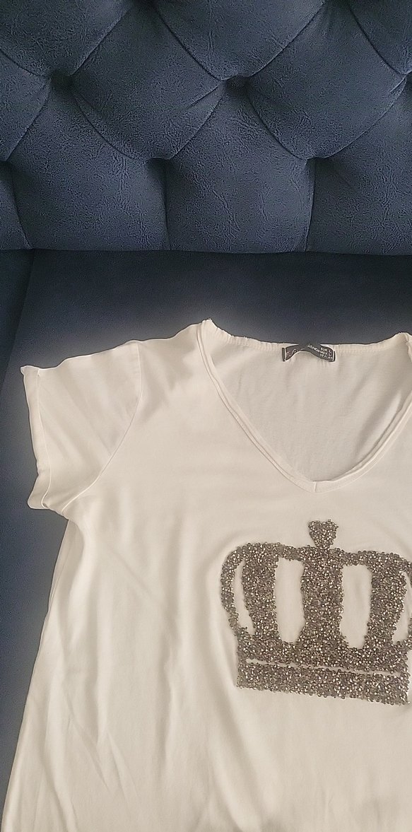 Beyaz taşlı T shirt - Görsel 2