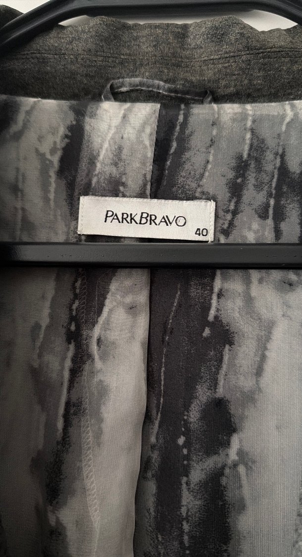 Kadın Gri Düğmeli yün, ipek astarlı Blazer Ceket - Görsel 2