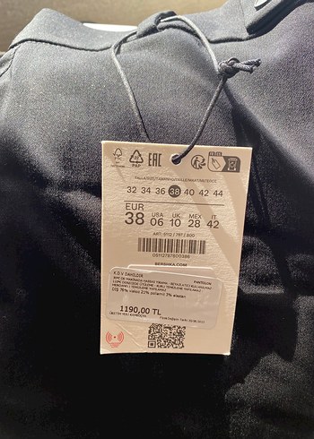 Bershka Kadın Siyah Midi Kumaş Pantolon Tokalı