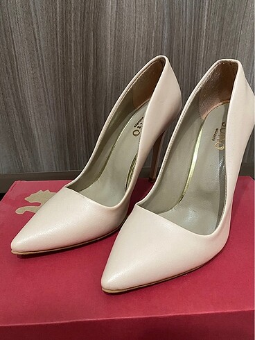 Stiletto ayakkabı
