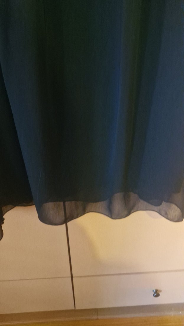 Siyah Piliseli Uzun Kollu Midi Elbise - Görsel 2