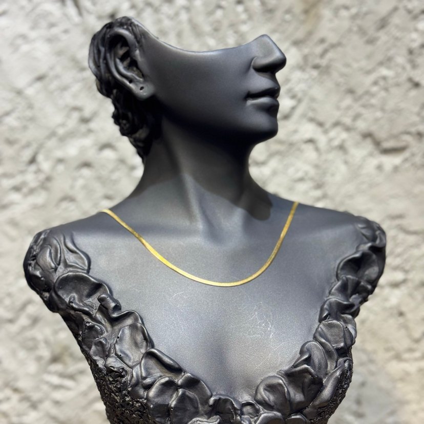 Altın Renkli Zincir Detaylı Midi Kolye - Görsel 2