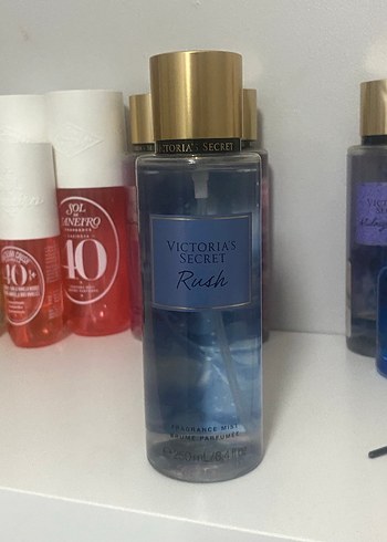Beden Victoria's Secret Rush Kadın Parfümü