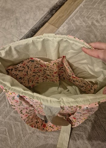 Diğer Pembe Çiçek Desenli Kadın Çantası