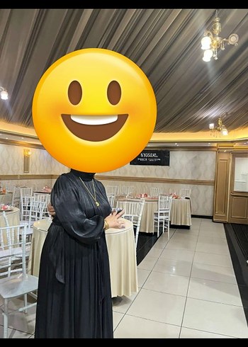 Parlak Siyah Uzun Kollu Kadın Elbise