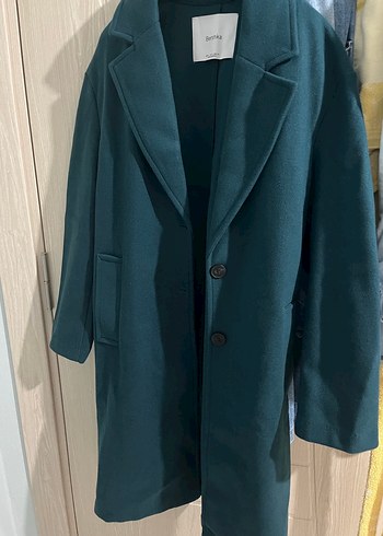Bershka düğmeli kaban