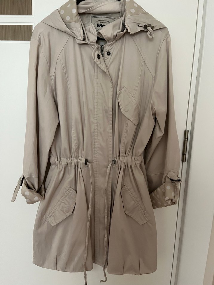 Bej Midi Kadın Trençkot, Kemerli, Gevşek Kesim - Görsel 3
