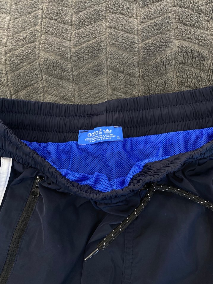 Adidas Lacivert Mini Spor Şort - Görsel 3