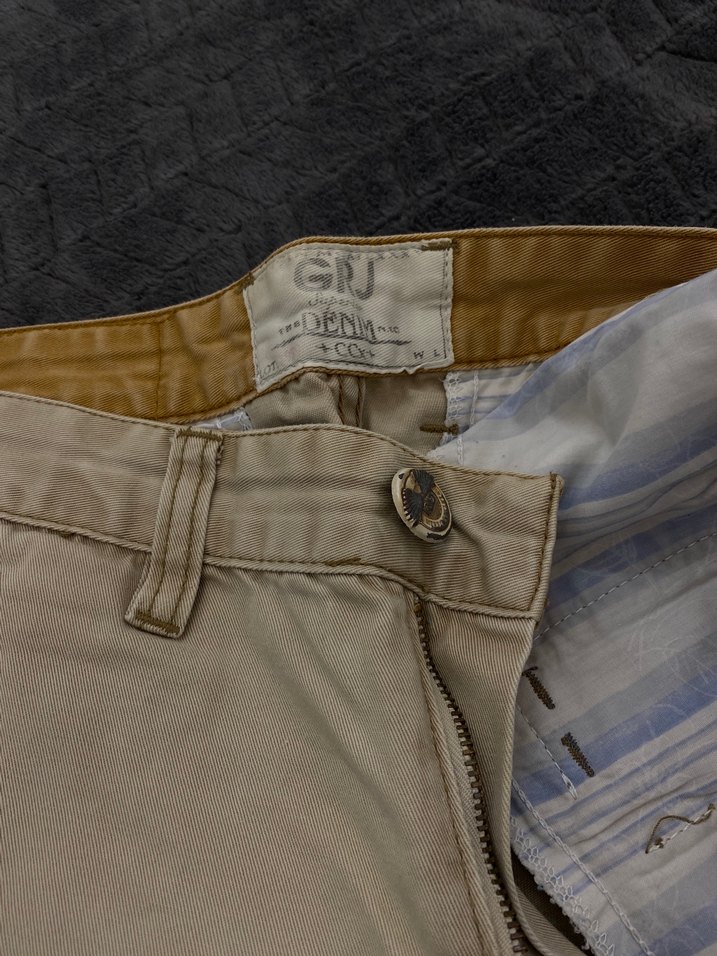 Bej  Düğmeli Erkek Şort - Görsel 3