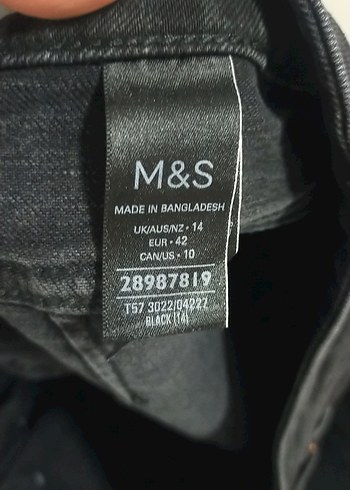 Siyah Düğmeli Bol Kesim Mini Kot Şort 42 bd - Görsel 5