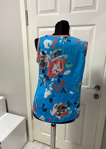 Renkli Baskılı Kolsuz Bluz m bd - Görsel 5