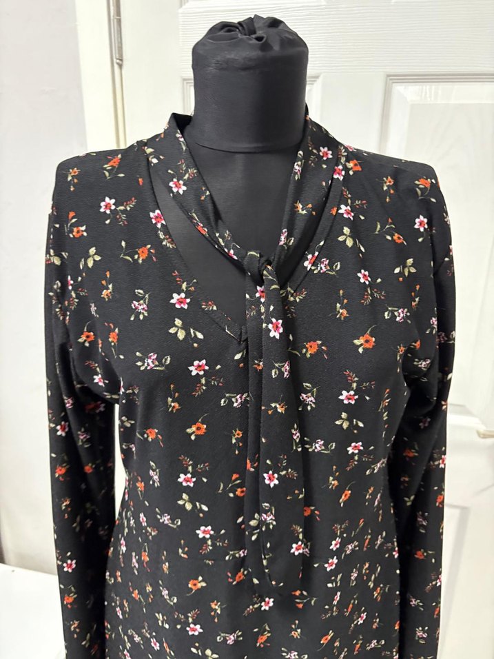 Düğmeli Siyah Desenli Uzun Kollu Elbisexl - Görsel 5