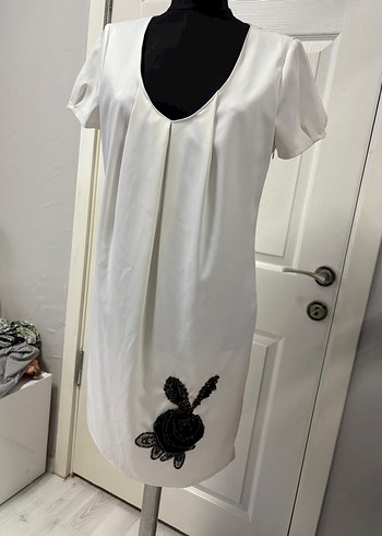 Beyaz V Yakalı kadın elbise 38 bd - Görsel 2