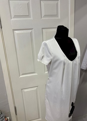 Beyaz V Yakalı kadın elbise 38 bd - Görsel 3