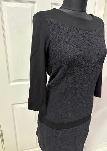 Dantel Detaylı Siyah Midi Elbise36 - Görsel 3