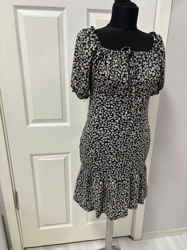 Çiçek Desenli Siyah Mini Elbise ³6 beden - Görsel 4