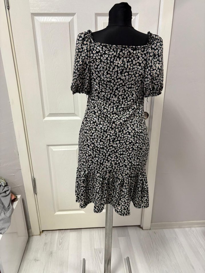 Çiçek Desenli Siyah Mini Elbise ³6 beden - Görsel 2