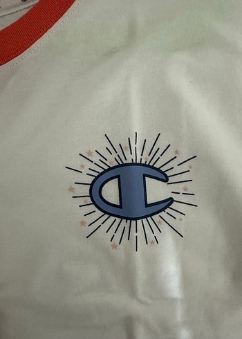 l Beden Champion tshirt