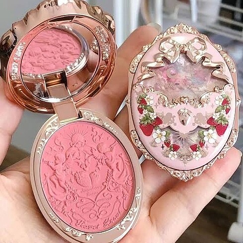 Flower knows Strawberry Rococo 05 berry marry allık