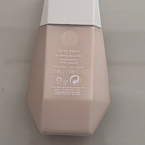 Fenty eaze drop 2 fondöten