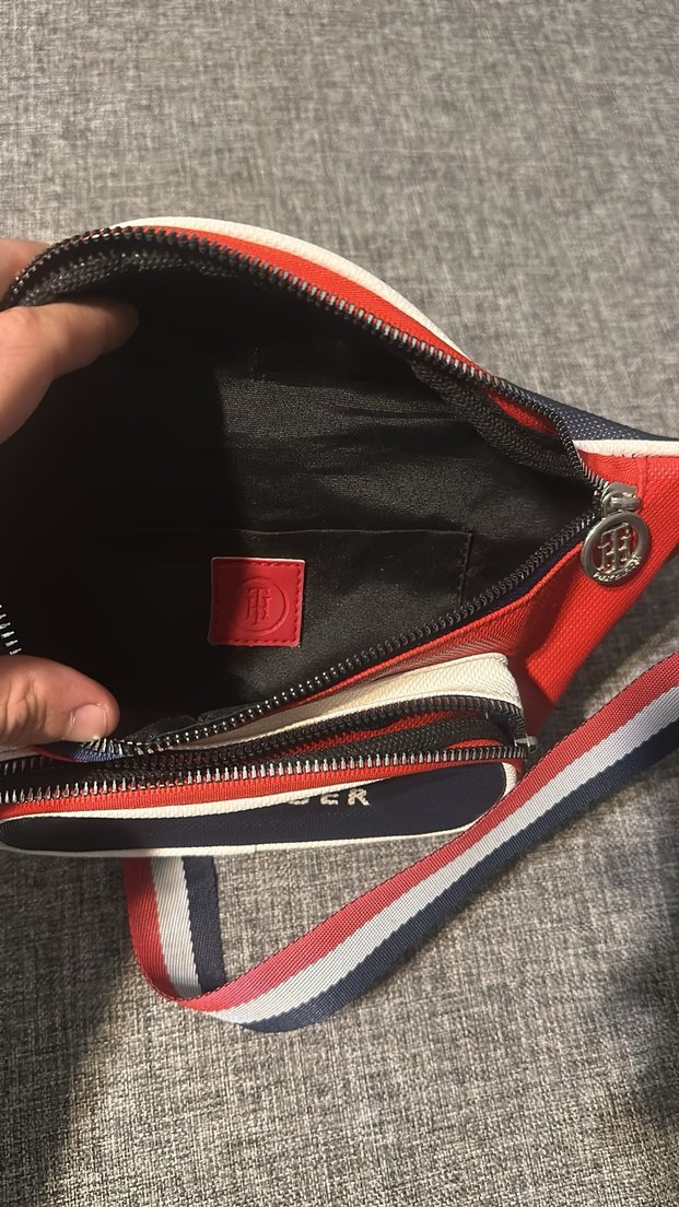 Tommy Hilfiger Kırmızı Bel Çantası - Görsel 3