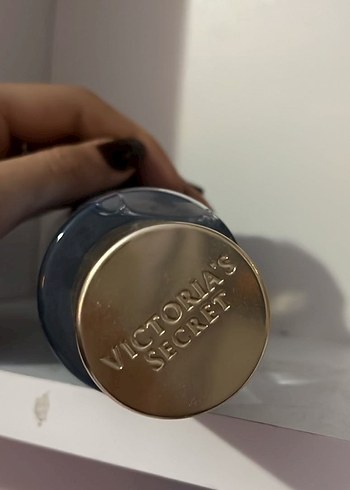 Victoria's Secret Rush Kadın Parfüm Spreyi 250 ml - Görsel 3