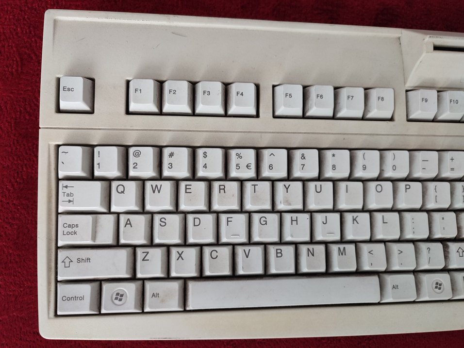 Omnikey OK Cherry 6700 USB smart card okuyuculu Q klavye - Görsel 4