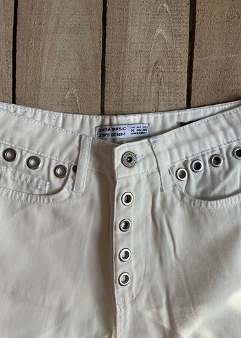 36 Beden Düğmeli Beyaz Kadın ZARA Pantolon