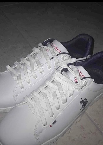 Beyaz Bağcıklı Spor Ayakkabı - Görsel 3