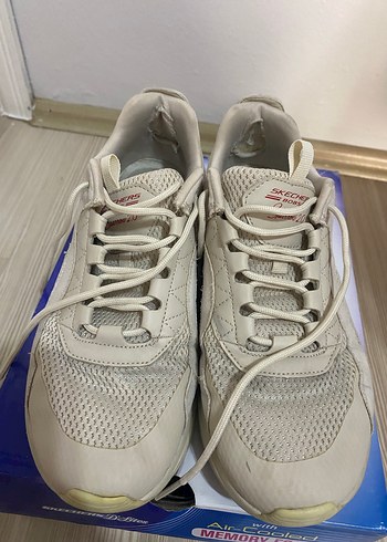 Bej Skechers Bağcıklı Kadın Spor Ayakkabı - Görsel 3