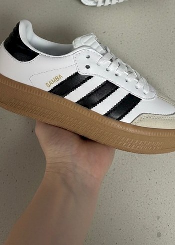 adidas 38