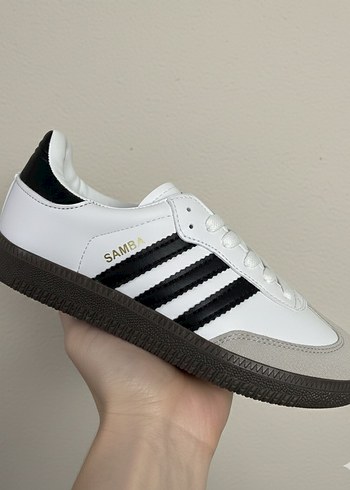 adidas 38