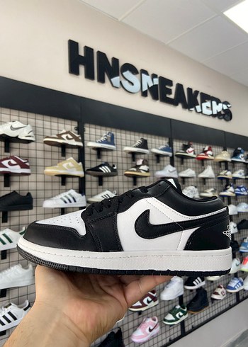 42 Beden beyaz Renk Nike Air Jordan 1 Low Panda