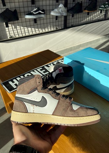 36 Beden Nike Air Jordan 1 High Travis Mocha