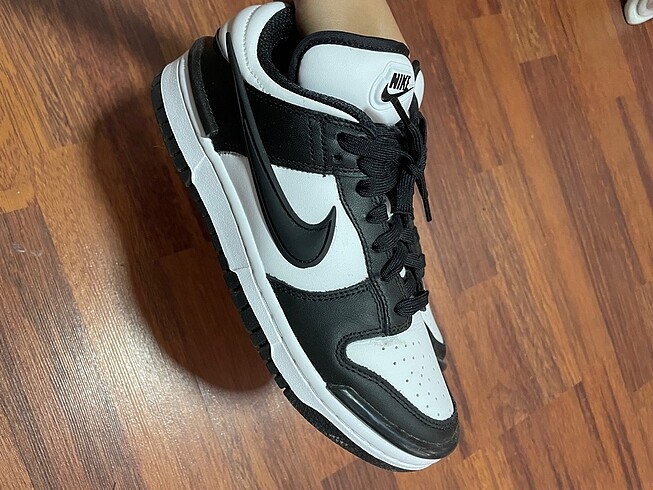 38 Beden Nike Air Dunk Low Panda