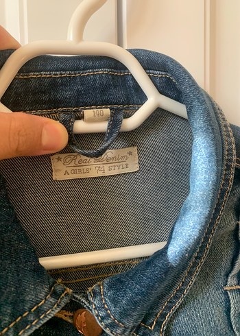 10 Yaş Beden Düğmeli kız çocuk Denim Ceket