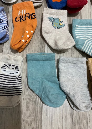Çocuklar için Karışık Desenli Çorap Seti - Görsel 4
