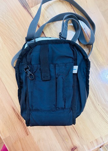 SAMSONİTE ERKEK OMUZ ÇANTASI - Görsel 3