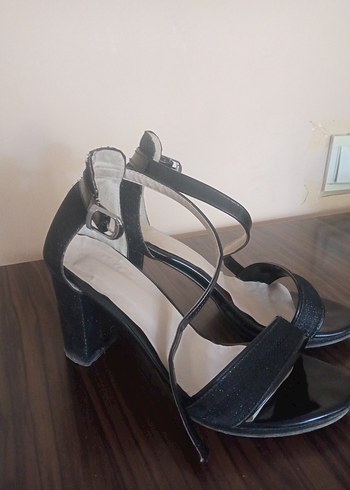 Diğer Siyah simli Stiletto Topuklu Kadın Ayakkabı