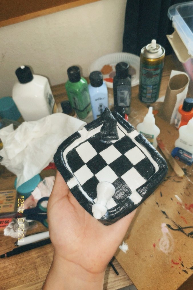 Siyah Beyaz dekoratif küllük - Görsel 3