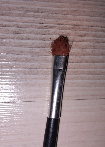 Real Techniques Çift Uçlu Siyah Makyaj Fırçası