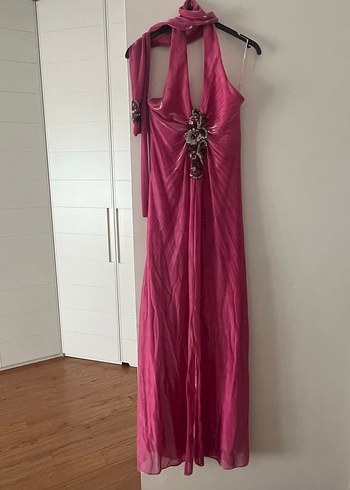 m Beden Pembe Drapeli Halter Yaka Uzun Abiye Elbise