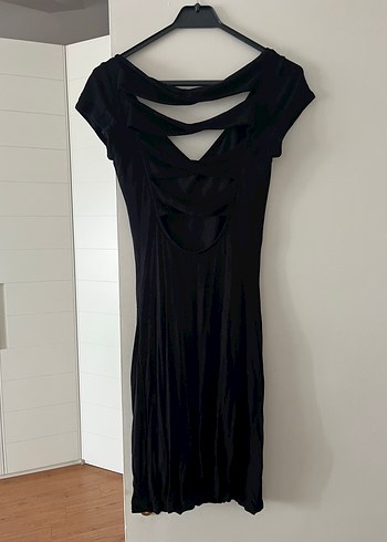 m Beden siyah Renk Siyah V Yaka Drapeli Midi Goth Elbise