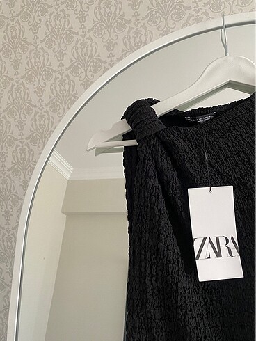 xs Beden Zara düğüm detaylı elbise