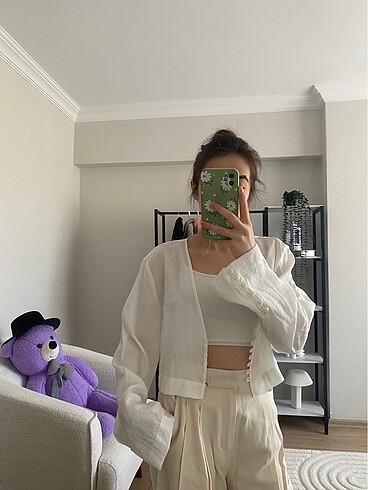 Zara dökümlü crop bluz
