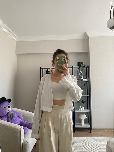 Zara Zara dökümlü crop bluz
